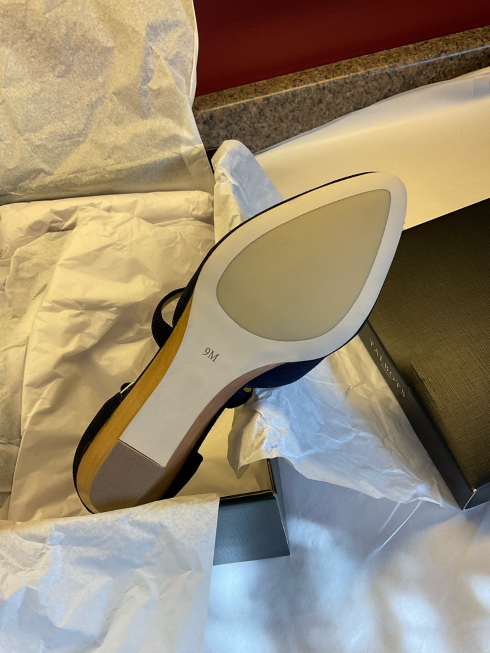 Talbots Navy Suede Cross Cross Wedge Heels 9 New - Picture 5 of 7
